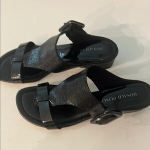 Donald J. Pliner Black and Gray Sandals